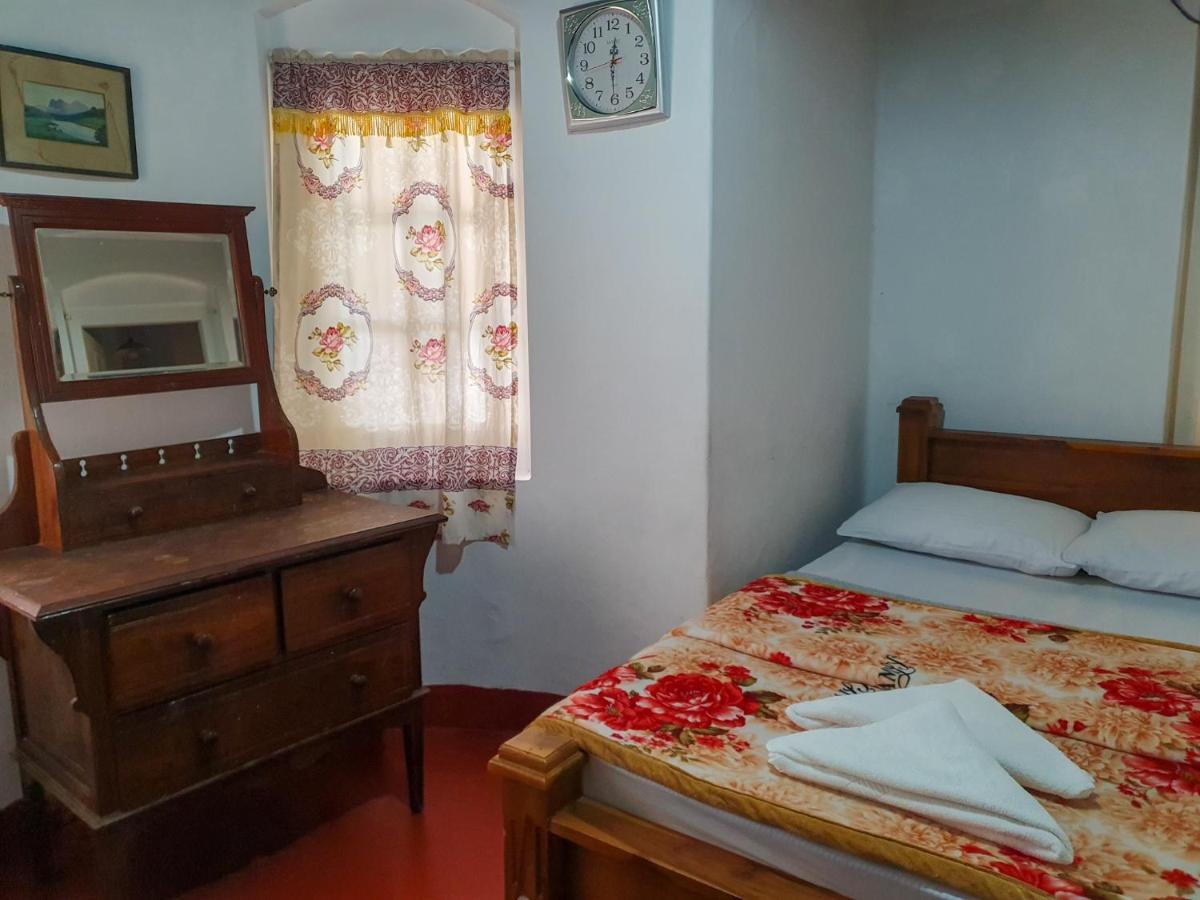 Ruchi House Hotel Nuwara Eliya Bagian luar foto