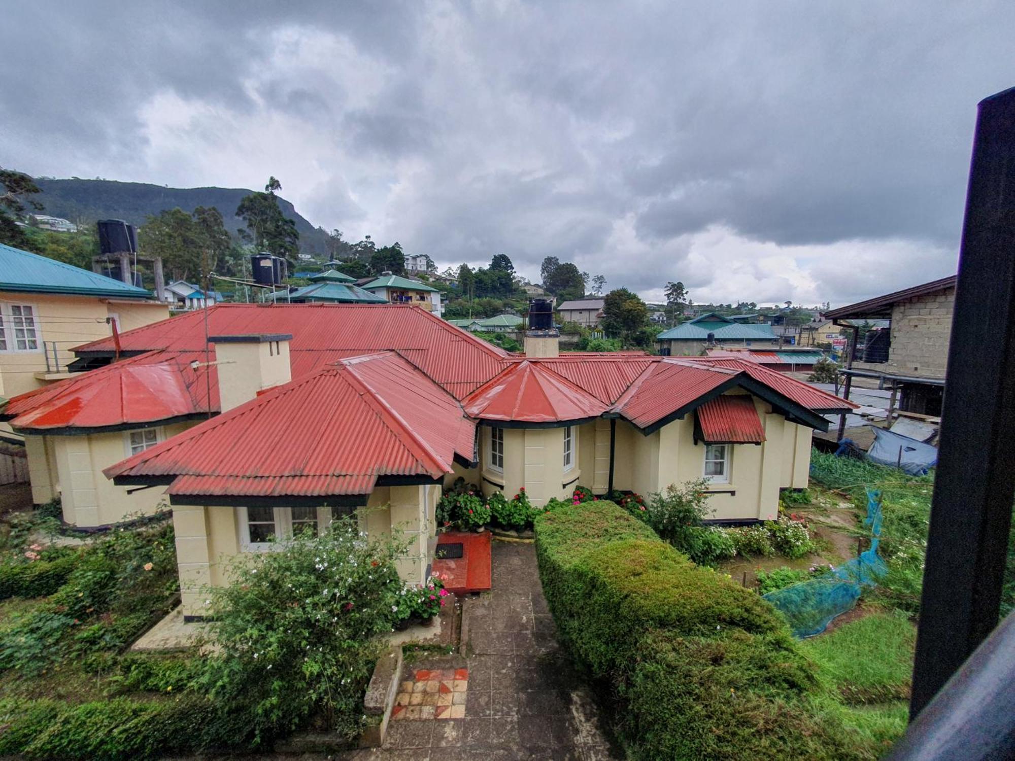 Ruchi House Hotel Nuwara Eliya Bagian luar foto