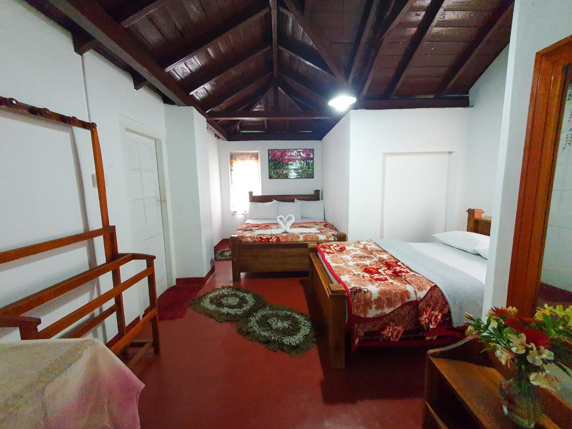 Ruchi House Hotel Nuwara Eliya Bagian luar foto